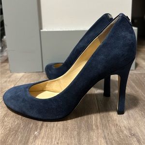 Ivanka Trump suede pumps